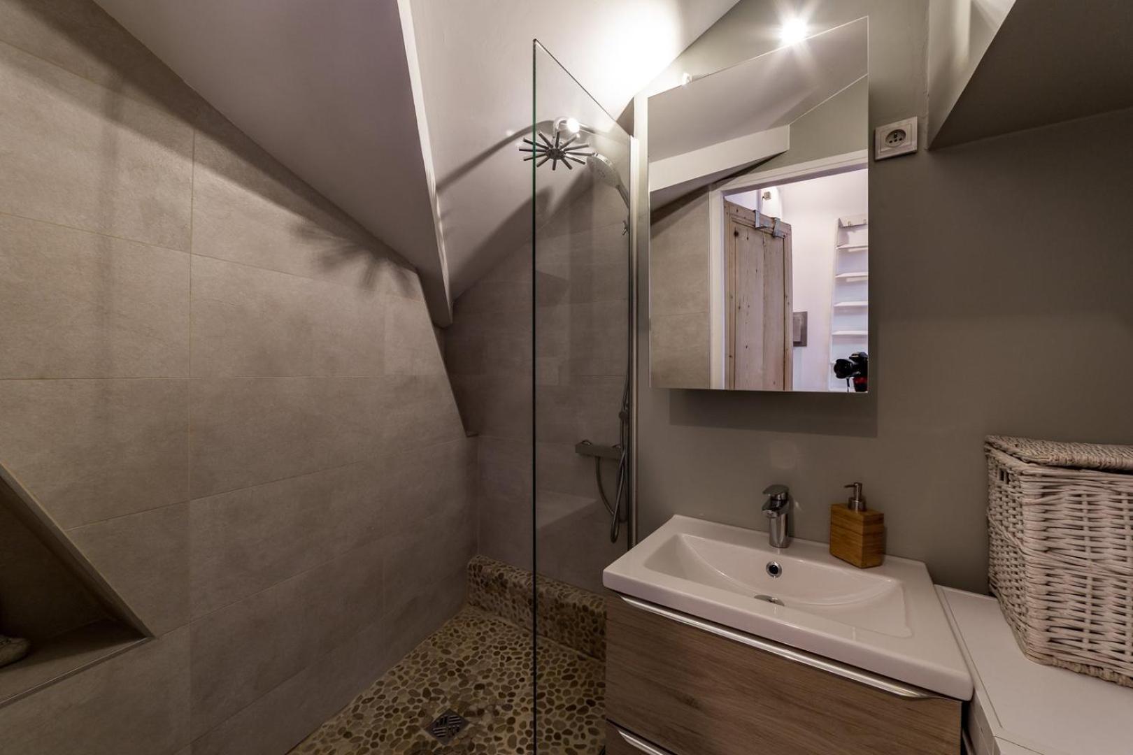 Ferienwohnung Le Loft Des Artistes De La Croix-Rousse Ail Lyon Exterior foto